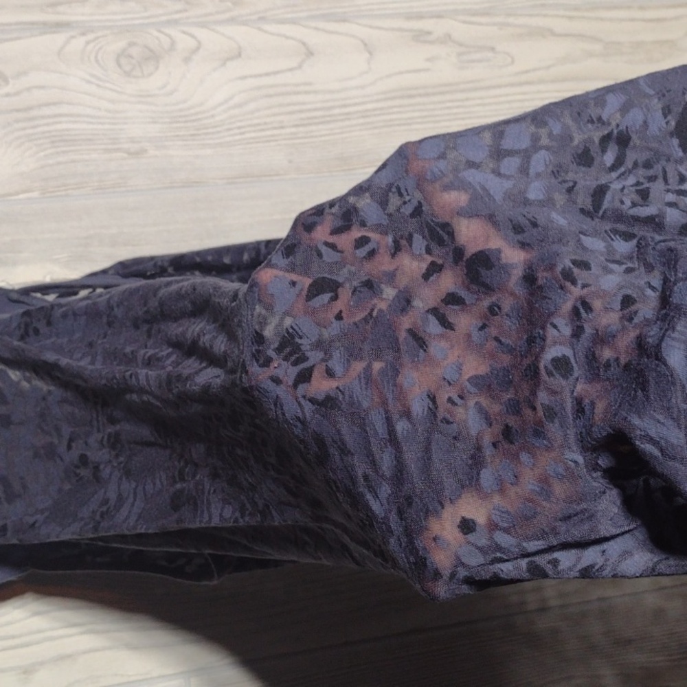 ✴️3 for $15: Cynthia Rowley Sheer Patterned Tank - Picture 9 of 13
